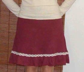 Organic Ruffle skirt trimmed with organic cotton lace handmade from organic cotton and hemp jersey