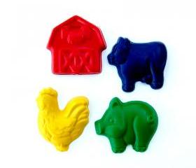 Farm Party Favors - Package of 12 Farm Animal Barn Shaped Crayons