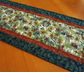 Pine Cones Quilted Table Runner