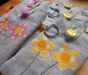 Flower Gadget Cosy (for Ipod/Iphone, small camera etc)