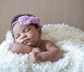 Headband with Bow - Adjustable Newborn Photo Prop