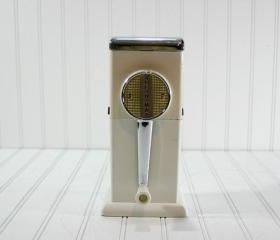 Vintage Ice Crusher / Vintage Ice O Mat Ice Crusher