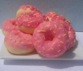 8 Donut Candle Tart Melts Pink Lemonade Scented Soy Wax