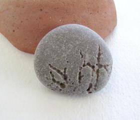 Beach rock jewelry. Stone pin brooch. Rock river sea pebble jewelry from Spain by Oceangifts