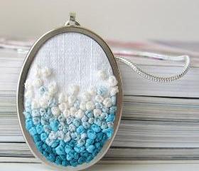 aqua gradient necklace 