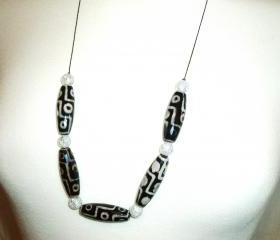  Black / White Agate Quartz Necklace