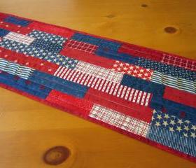 Quilted Table Runner Stars and Stripes