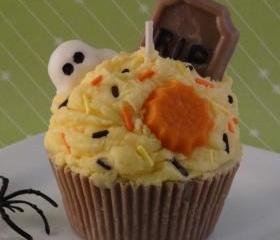 Halloween Cupcake Soy Candle Candy Corn Scented