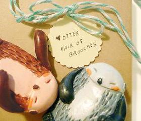 PAIR of "otterly sweet" otter brooch holding hands, Perfect Valentines / Anniversary gift