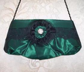 Sample Sale Emerald Green Taffeta And Black Lace Evening Clutch