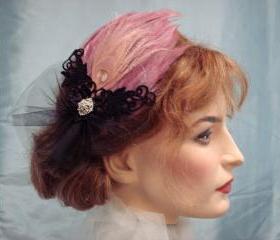  Diva Feather Fascinator Pink And Black For Dance Ballerina Burlesque / Bride Or Bridesmaid