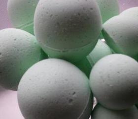 12 bath bombs 1 oz each (China Rain) gift bag bath fizzies, great for dry skin, shea, cocoa, 7 ultra rich oils