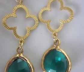 Emerald Green Earrings Gold Clover Connectors - Bridesmaid Earrings - Bridal Earrings