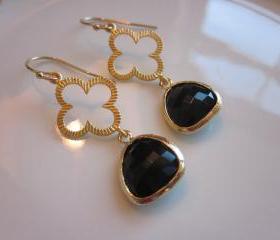 Black Earrings Gold Clover Connectors - Bridesmaid Earrings - Bridal Earrings - Wedding Earrings