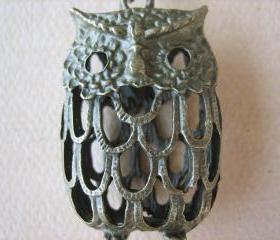 1PC - Antique Brass Owl Pendant - Zinc Alloy - 45mm - Jewelry Findings by ZARDENIA
