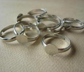10PCS - Brass Ring Blanks - Silver Color - Adjustable - 8mm Pad - Jewelry Findings by ZARDENIA