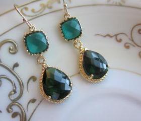 Emerald Green Earrings Gold Pendant Two Tier - Bridesmaid Earrings - Wedding Earrings - Bridal Earrings