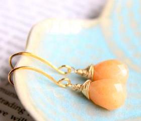 SALE--APRICOT--Tangerine Jade Gold Fill Earrings