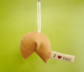 Customized Fortune Cookie Ornament, I heart you