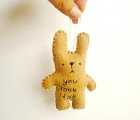 Felt ornaments - You look fat
