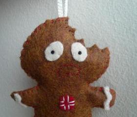 Terrified Gingerbread Man - Funny Christmas Ornament