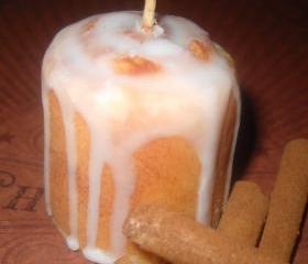 Cinnamon Bun Votives 4 Pack made with all natural soy wax