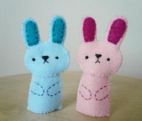 Handmade Finger Puppets - Pink bunny and blue bunny