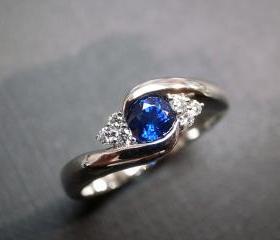 Diamonds Wedding Ring with Blue Sapphire in 14K White Gold