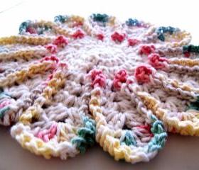 Chrysanthemum Dishcloth or Hotpad - Hot Pink