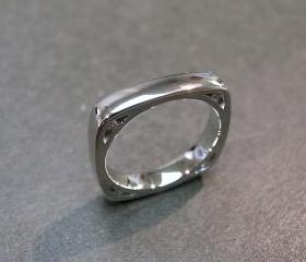Diamond Wedding Ring in 14K White Gold