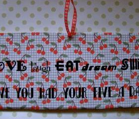 Retro Five A Day Wooden Sign