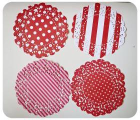 4 Parisian Lace Doily red polka dot & stripe / pack 