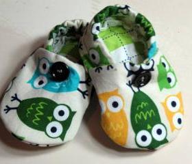 Baby Crib Shoes Boys Owls Green Yellow Blue
