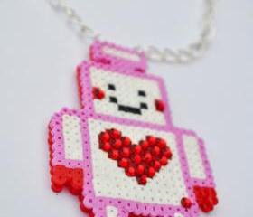 Little robot necklace