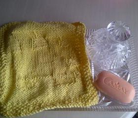 Cotton Soft Wash Cloth in Lemon with a train - Ideal for Baby or Childs Bathtime - Knitted in Scotland