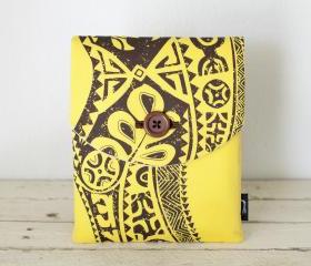 iPad Case - Tiki Fiji Yellow Brown - Padded with Pocket