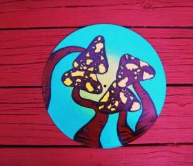 Trippy Mushroom Painting. Recycled Record Art