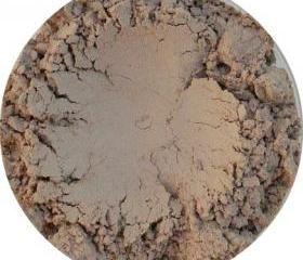 Mineral Matte Eyeshadow, light beige, barely there color, eyeshadow highlight cosmetics