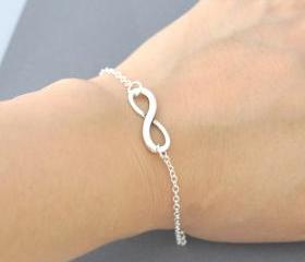 Silver infinity Bracelet, everyday Jewelry, infinity Jewelry, everlasting lover, enternity, gift for BFF