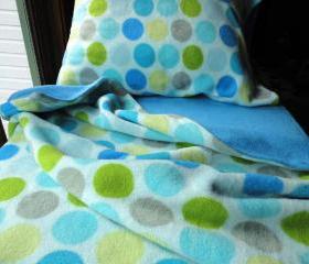 Boys Toddler Bedding Fleece Snowball Fight for Boys Fits Crib & Toddler Beds 