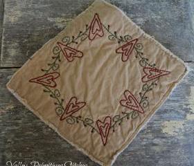 Heart and Berry Vine Candle Mat