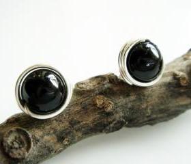 Modern Black and Sterling Silver Stud