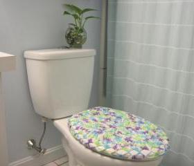 Crochet Toilet Seat Cover, Toilet Seat Cozy - Miami Beach (TSC8)