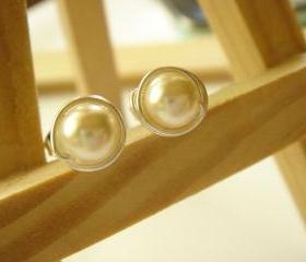 Swarovski Pearl Wire Twisted Stud Earrings