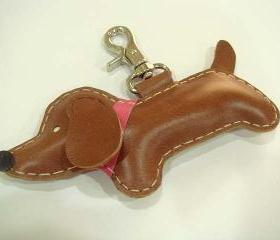 BIG Copper the Dachshund Leather Charm ( Brown )