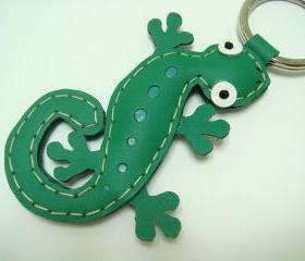 Joshua the Gecko leather keychain ( Green )