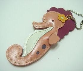 Coral the Sea horse leather charm ( Metallic Pink )