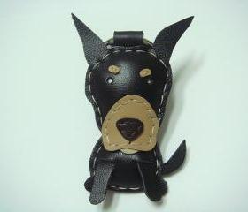 Logan the Doberman Pinshcer leather charm ( Black )