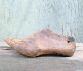 1960s Wood Shoe Mold