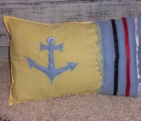 Decorative cover for pillows - 17 x 11
